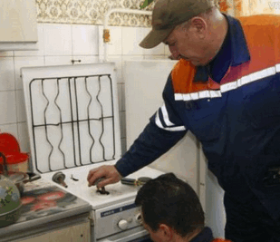 Обслуживание газовых плит в Полтаве, переодичность проведения работ -3 года